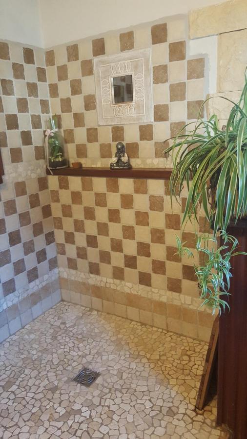 Chambre L'Orchidee Vallon-Pont-dʼArc Kültér fotó